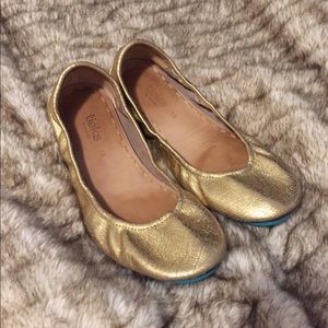 ✅Golden Glitz Tieks